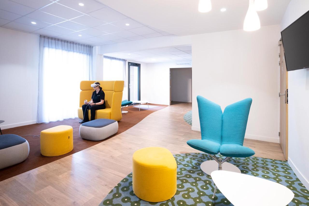 Hotel Ibis Styles Fougeres Beaucé Exterior foto