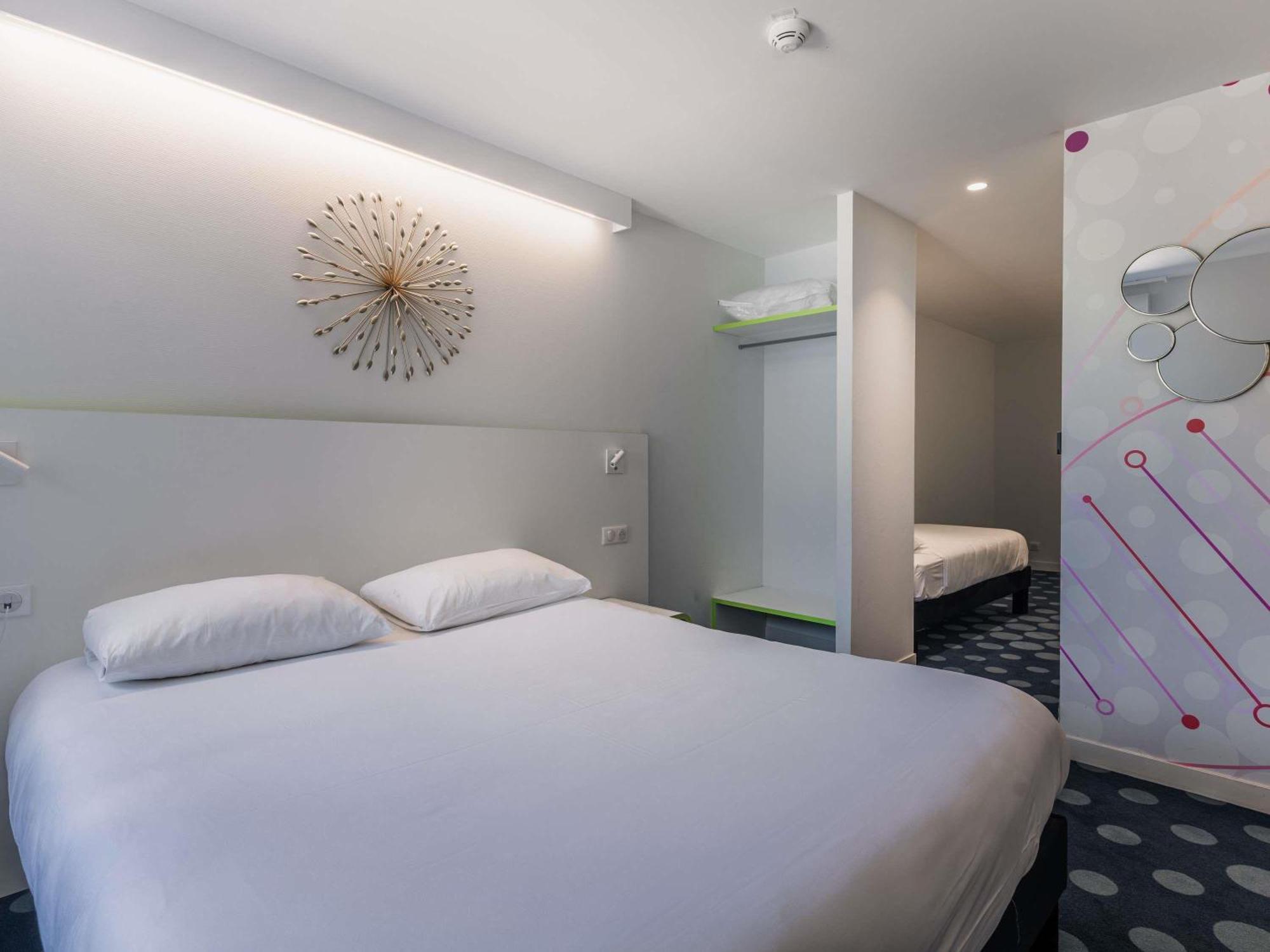 Hotel Ibis Styles Fougeres Beaucé Exterior foto